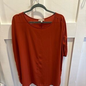 Zenana Outfitters Rust Red Scoop Neck Tunic Top